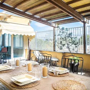 Luxury Penthouse In Trastevere Rome